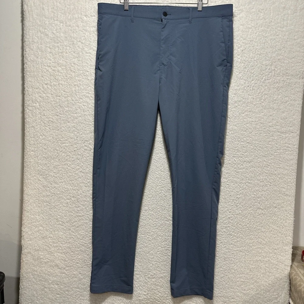 Banana Republic Men's Golf Pants Size 40 Light‎ Blue Flat Front